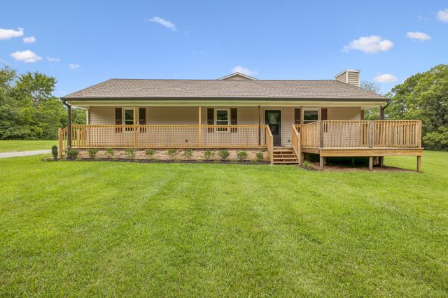 1944 Cainsville Rd, Lebanon, TN 37090