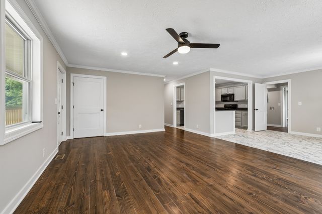 1944 Cainsville Rd, Lebanon, TN 37090