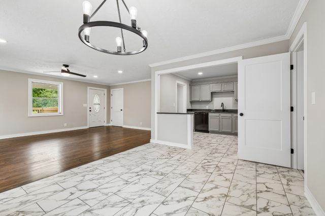 1944 Cainsville Rd, Lebanon, TN 37090