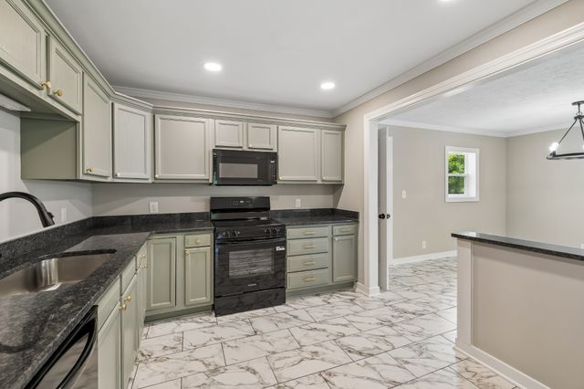 1944 Cainsville Rd, Lebanon, TN 37090