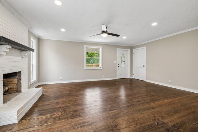 1944 Cainsville Rd, Lebanon, TN 37090