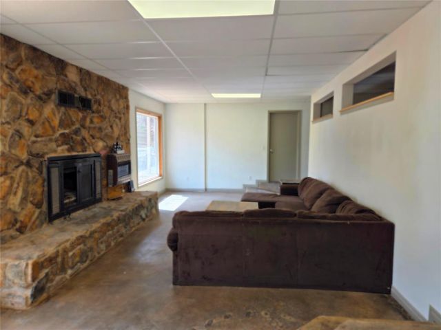 41587 Skelly Road, Asher, OK 74826