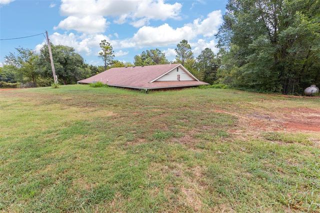 41587 Skelly Road, Asher, OK 74826