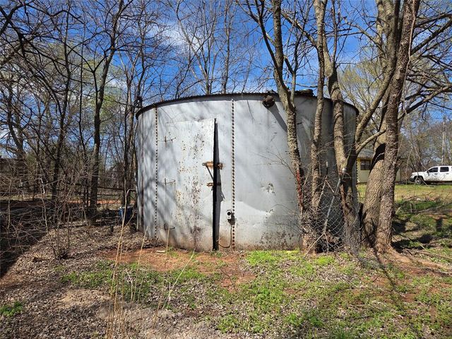 41587 Skelly Road, Asher, OK 74826