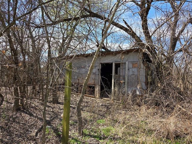 41587 Skelly Road, Asher, OK 74826