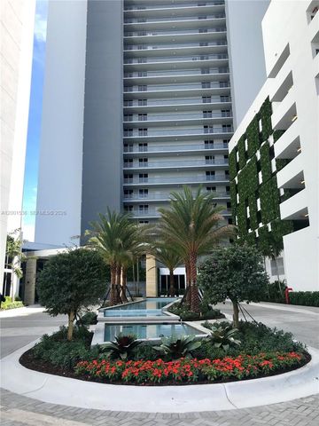 16385 Biscayne Boulevard 1902, North Miami Beach, FL 33160