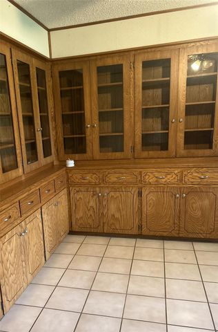 1093 County Road 205 Road, Giddings, TX 78942