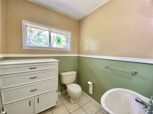 1093 County Road 205 Road, Giddings, TX 78942