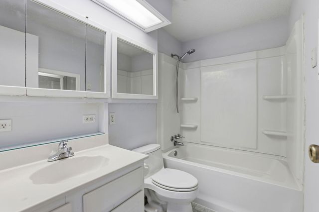 6258 Braiden Court, D, Columbus, OH 43213