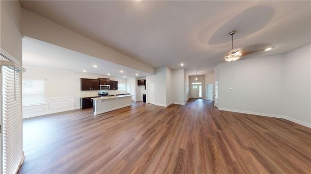 1022 Holliday Pass, Griffin, GA 30223