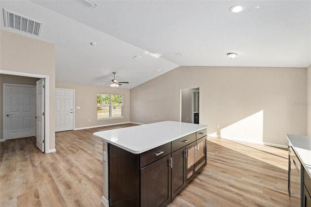 9299 W HUNTER WAY, Citrus Springs, FL 34434