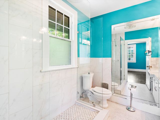 6116 Gaston Avenue, Dallas, TX 75214
