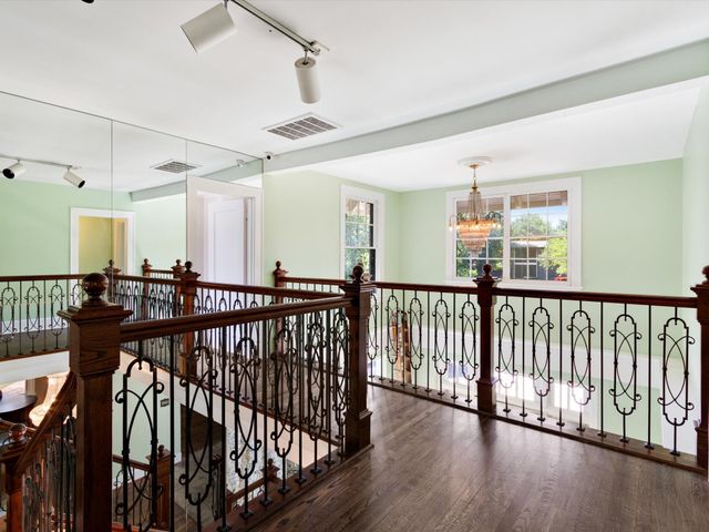 6116 Gaston Avenue, Dallas, TX 75214
