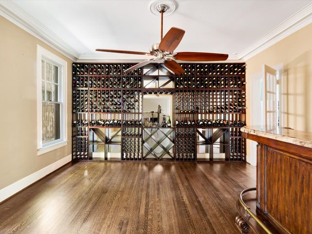 6116 Gaston Avenue, Dallas, TX 75214