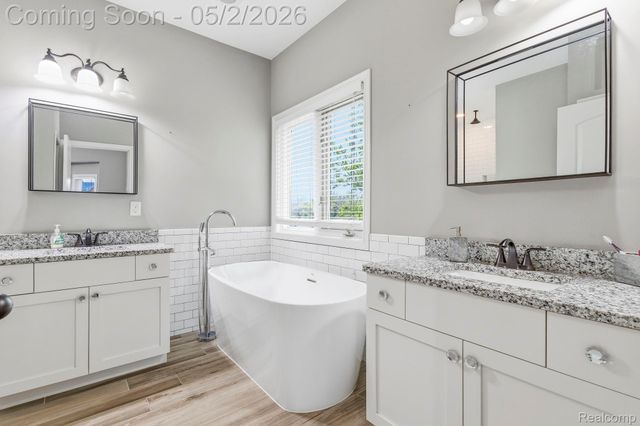 19361 Concetta Drive, Macomb Township, MI 48044