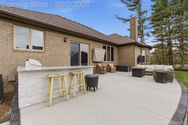19361 Concetta Drive, Macomb Township, MI 48044