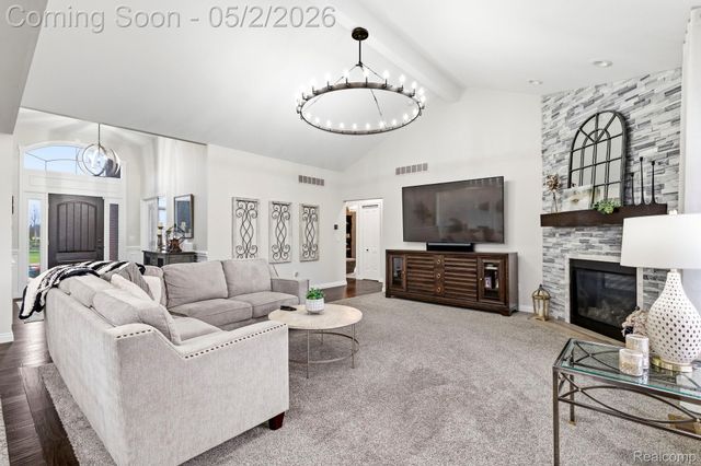 19361 Concetta Drive, Macomb Township, MI 48044