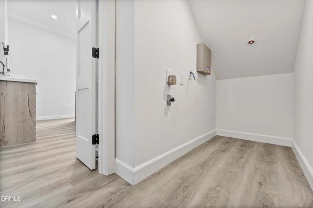 634 W Olive Avenue B, Monrovia, CA 91016