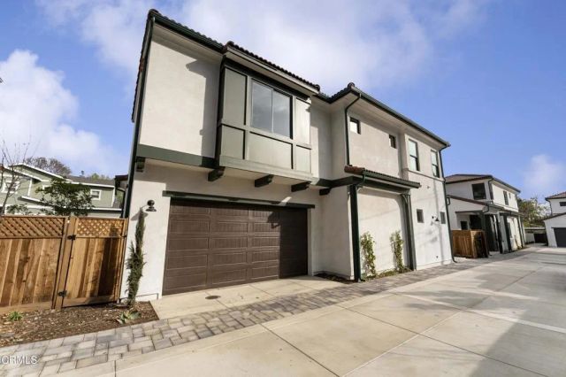 634 W Olive Avenue B, Monrovia, CA 91016