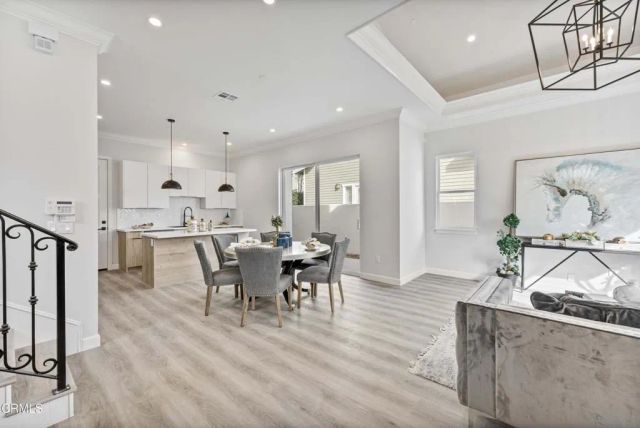 634 W Olive Avenue B, Monrovia, CA 91016