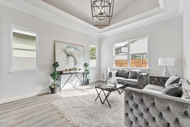634 W Olive Avenue B, Monrovia, CA 91016