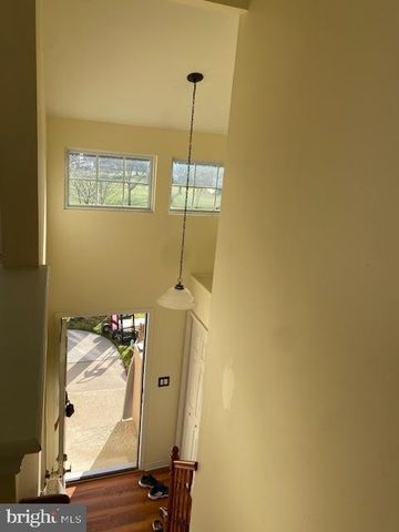 46 POWELL, Hightstown, NJ 08520