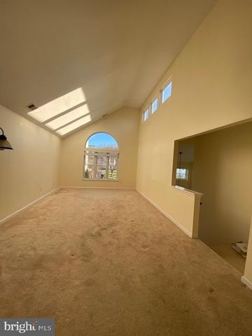 46 POWELL, Hightstown, NJ 08520