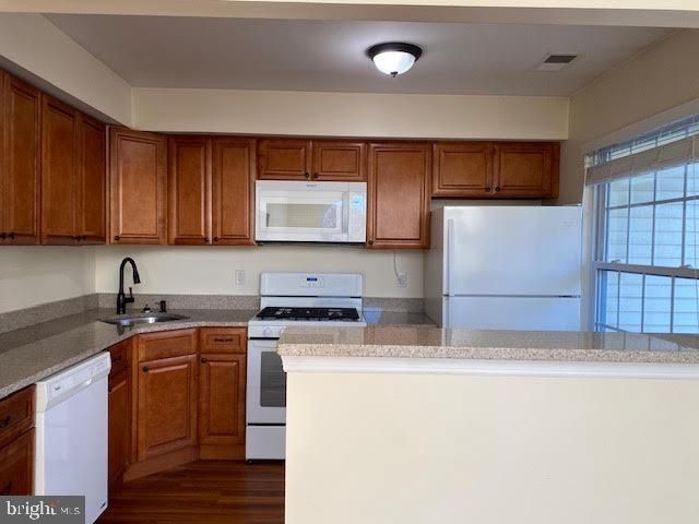 46 POWELL, Hightstown, NJ 08520