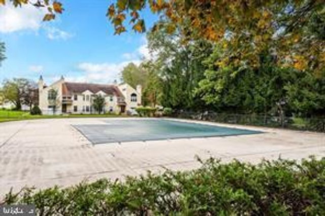 46 POWELL, Hightstown, NJ 08520