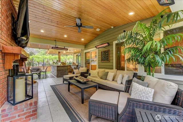 15021 63rd Drive SE, Snohomish, WA 98296