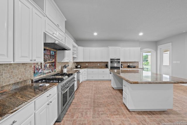 13439 Sunnyview Trail, San Antonio, TX 78253