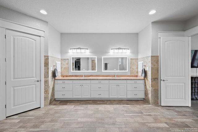 13439 Sunnyview Trail, San Antonio, TX 78253