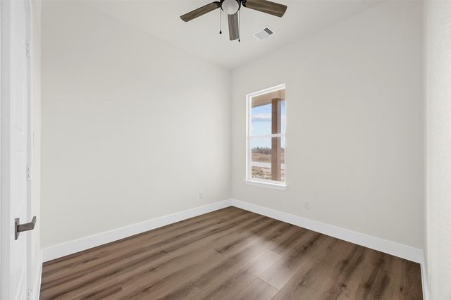 6000 Road 5503, Cleveland, TX 77327