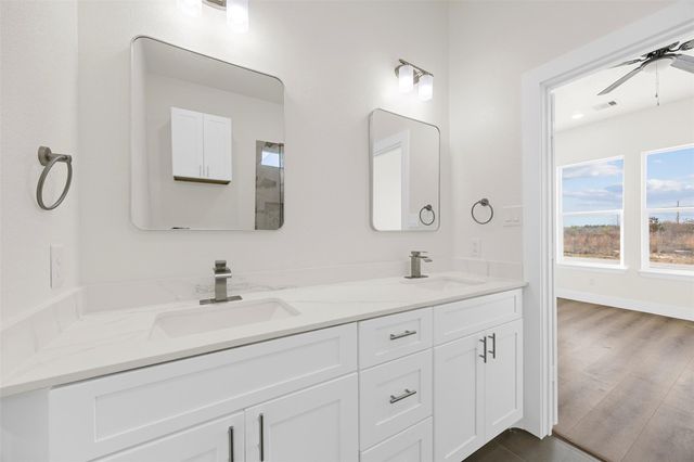 6000 Road 5503, Cleveland, TX 77327