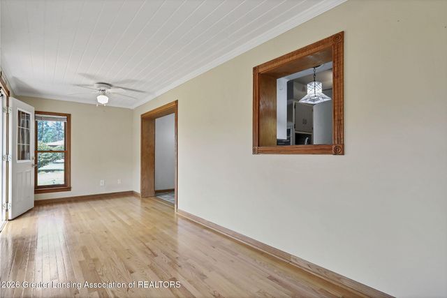 156 S Michigan Road, Eaton Rapids, MI 48827