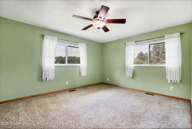 156 S Michigan Road, Eaton Rapids, MI 48827