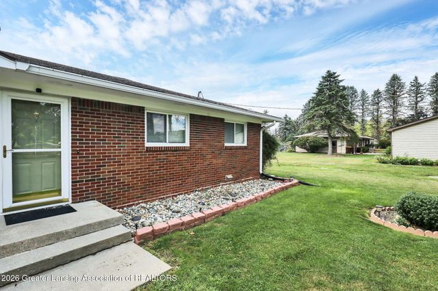 156 S Michigan Road, Eaton Rapids, MI 48827