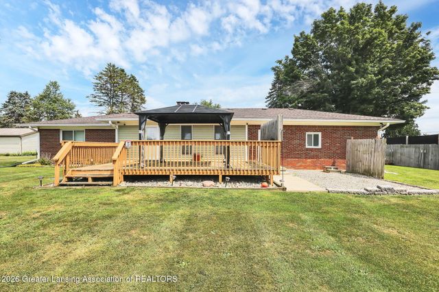 156 S Michigan Road, Eaton Rapids, MI 48827