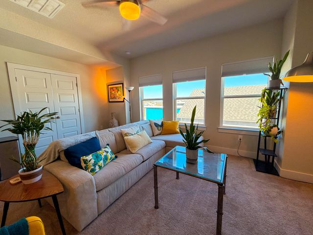 11001 Charger WAY, Austin, TX 78653