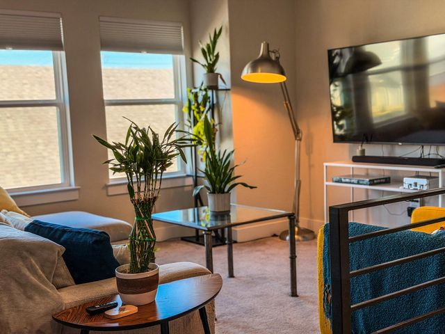 11001 Charger WAY, Austin, TX 78653