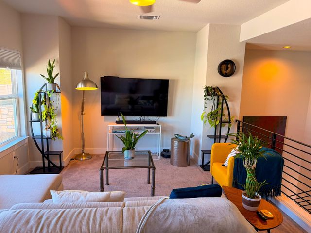 11001 Charger WAY, Austin, TX 78653