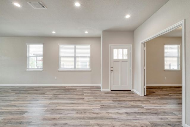 1701 Logan DR 40, Round Rock, TX 78664