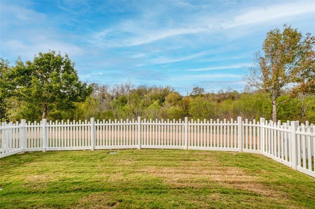 1701 Logan DR 40, Round Rock, TX 78664