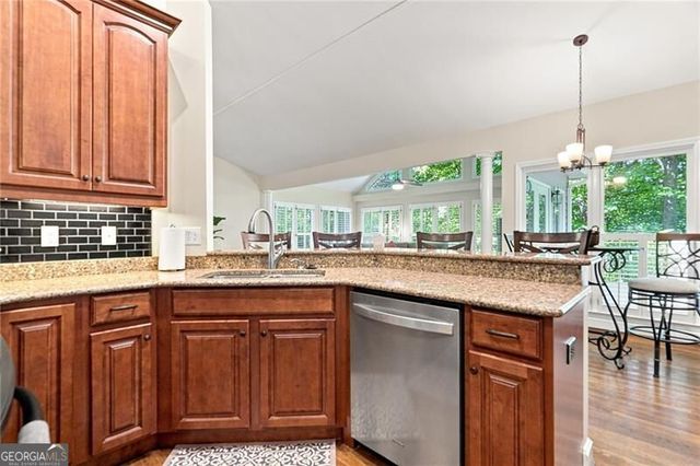 523 Cherokee Trail, Big Canoe, GA 30143