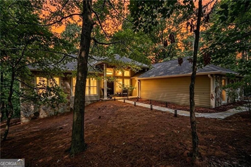 523 Cherokee Trail, Big Canoe, GA 30143