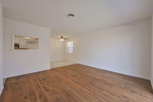 1103 Woods Avenue, Norman, OK 73069