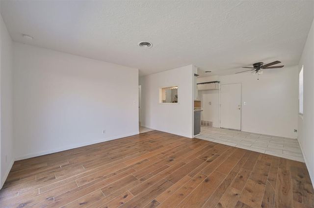 1103 Woods Avenue, Norman, OK 73069