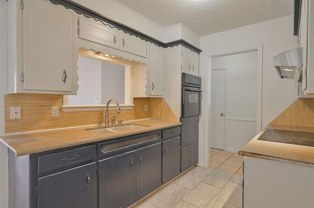 1103 Woods Avenue, Norman, OK 73069