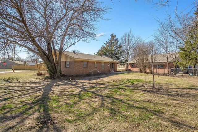 1103 Woods Avenue, Norman, OK 73069