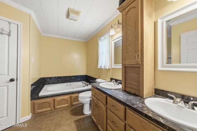 22433 Crowley Eunice Highway, Crowley, LA 70526